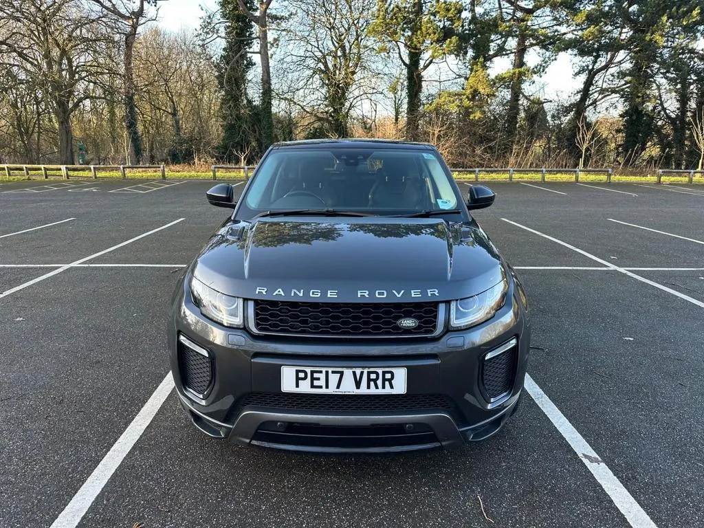 2017 Land Rover Range Rover Evoque HSE Dynamic photo 2