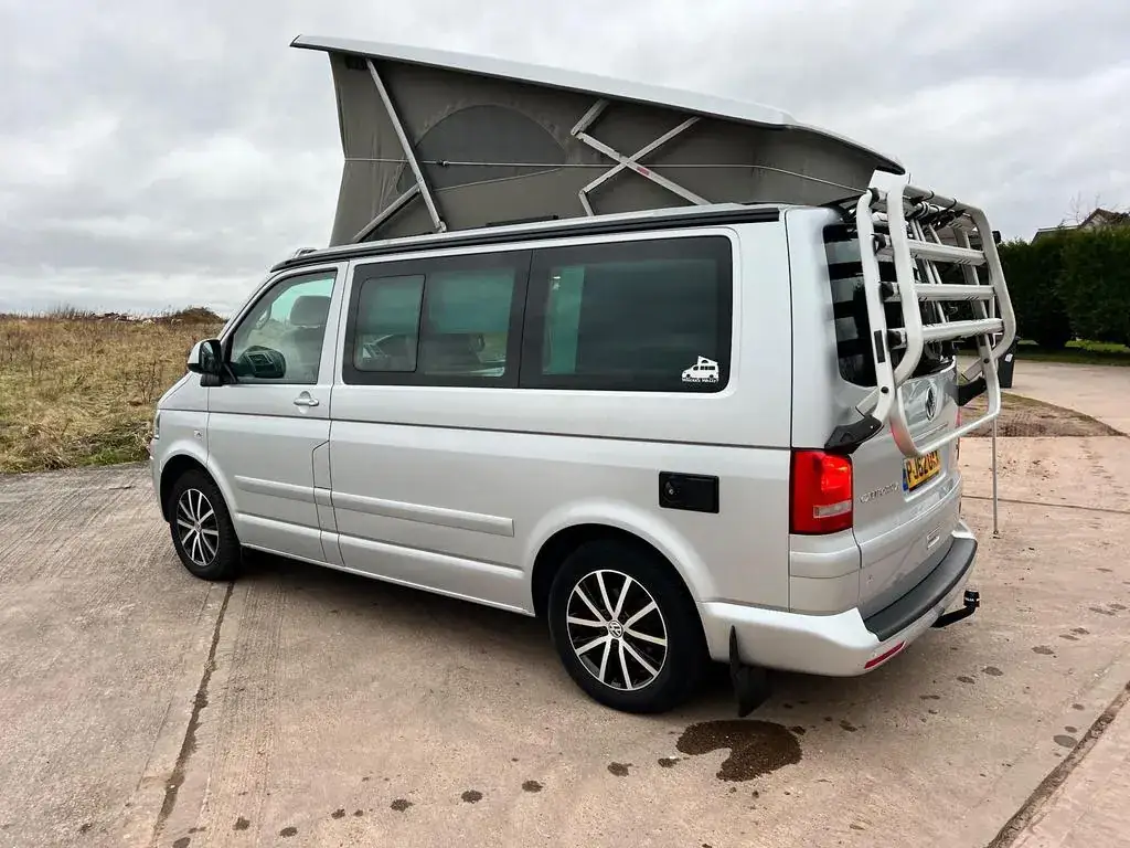 2013 Volkswagen California SE photo