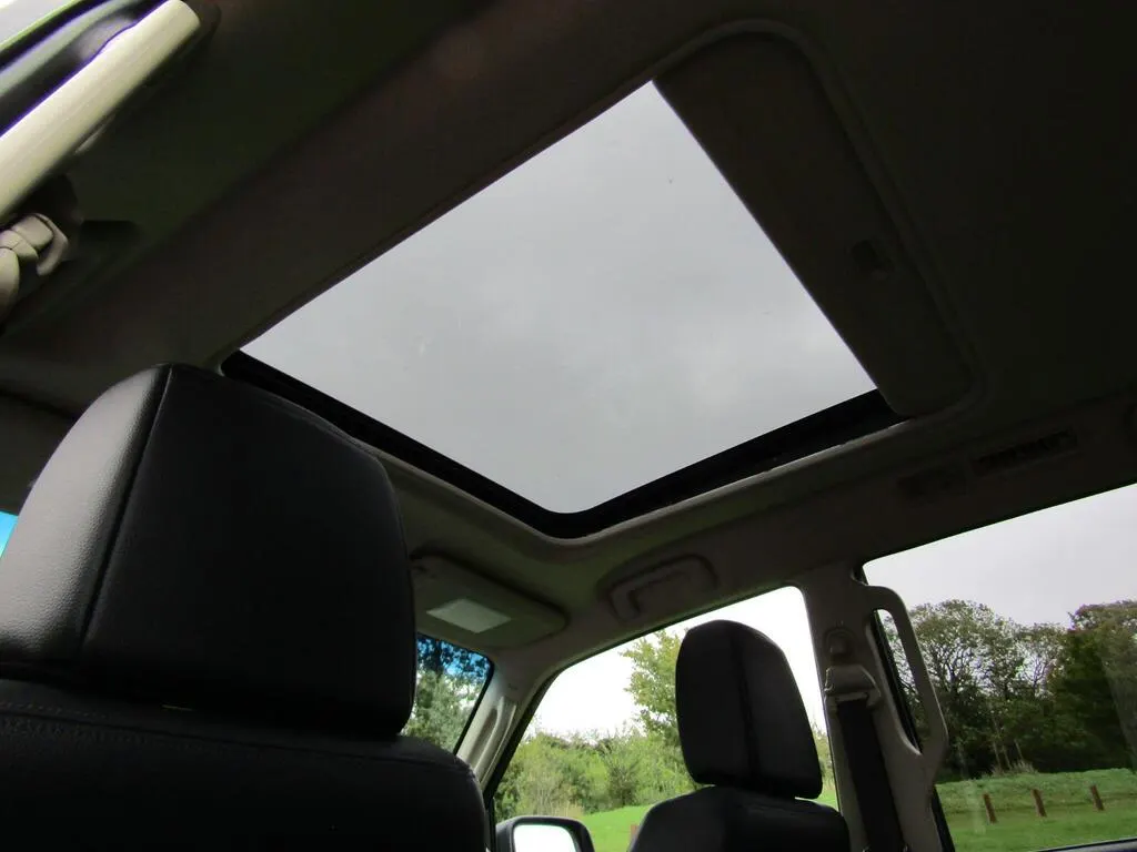 2016 Mitsubishi Shogun SG3 Auto 4WD photo 9