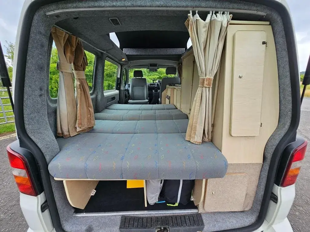 2005 Volkswagen Leisuredrive 1.9 TDi Campervan photo