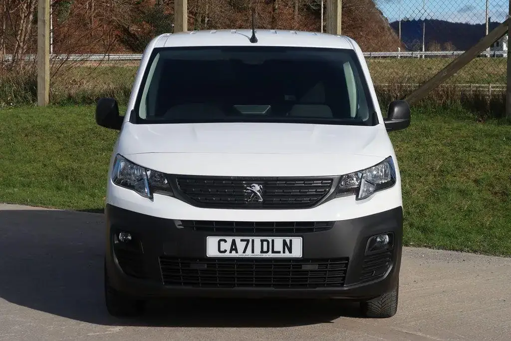2021 Peugeot Partner 1.5 BlueHDi Professional Premium Panel Van photo
