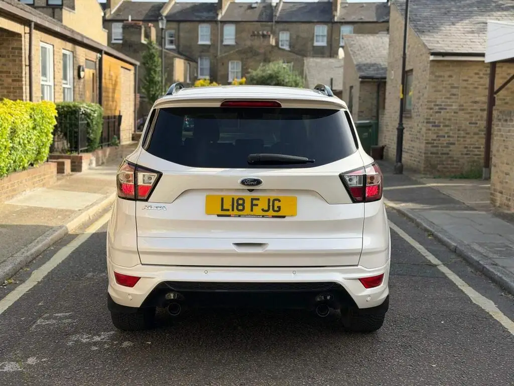 2017 Ford Kuga 2.0 TDCi ST-Line Powershift AWD Euro 6 (s/s) 5dr photo