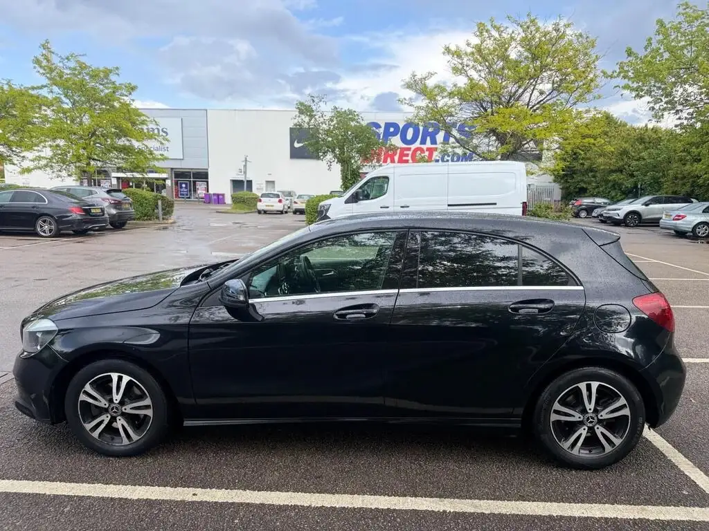 2018 Mercedes-Benz A Class A160 SE 7G-DCT photo