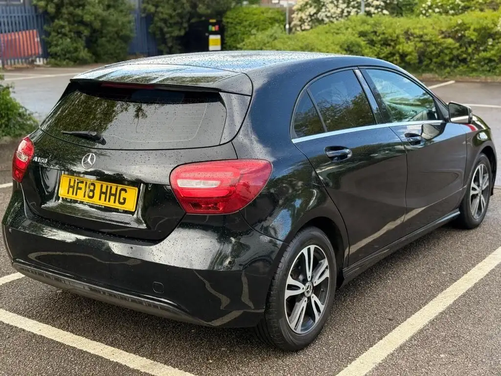 2018 Mercedes-Benz A Class A160 SE 7G-DCT photo