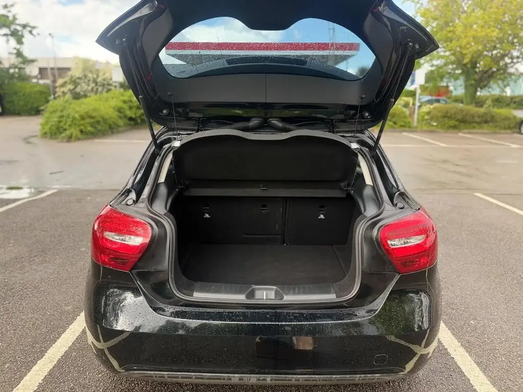 2018 Mercedes-Benz A Class A160 SE 7G-DCT photo