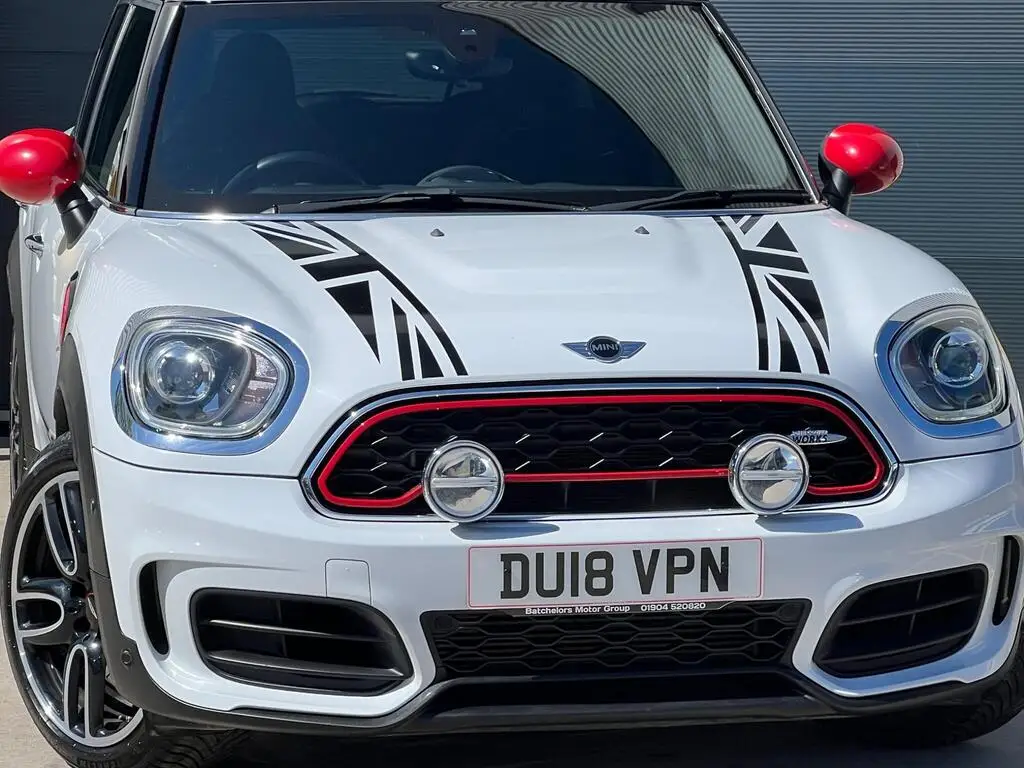 2018 MINI Countryman 2.0 John Cooper Works Auto ALL4 Euro 6 (s/s) 5dr photo