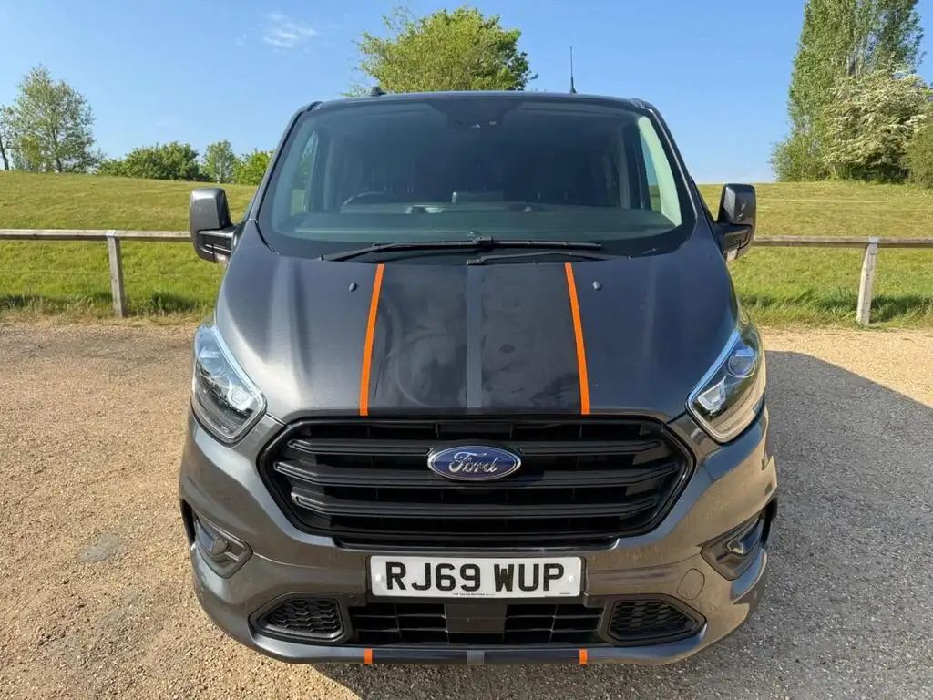 2019 Ford Transit Custom 2.0 320 EcoBlue Sport Crew Van Auto photo
